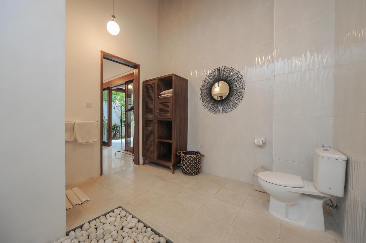 Villa Cosmo, Seminyak ภายนอก รูปภาพ