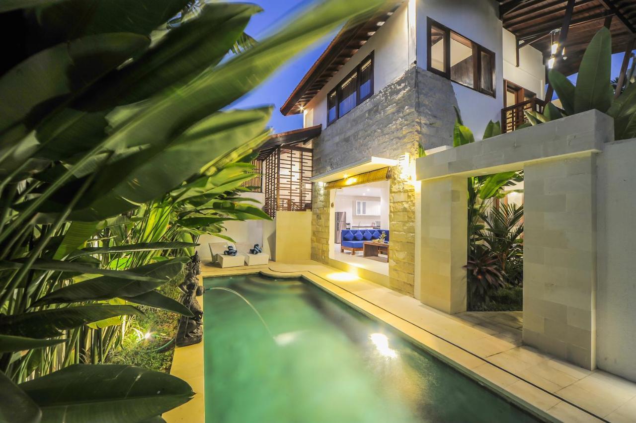 Villa Cosmo, Seminyak ภายนอก รูปภาพ